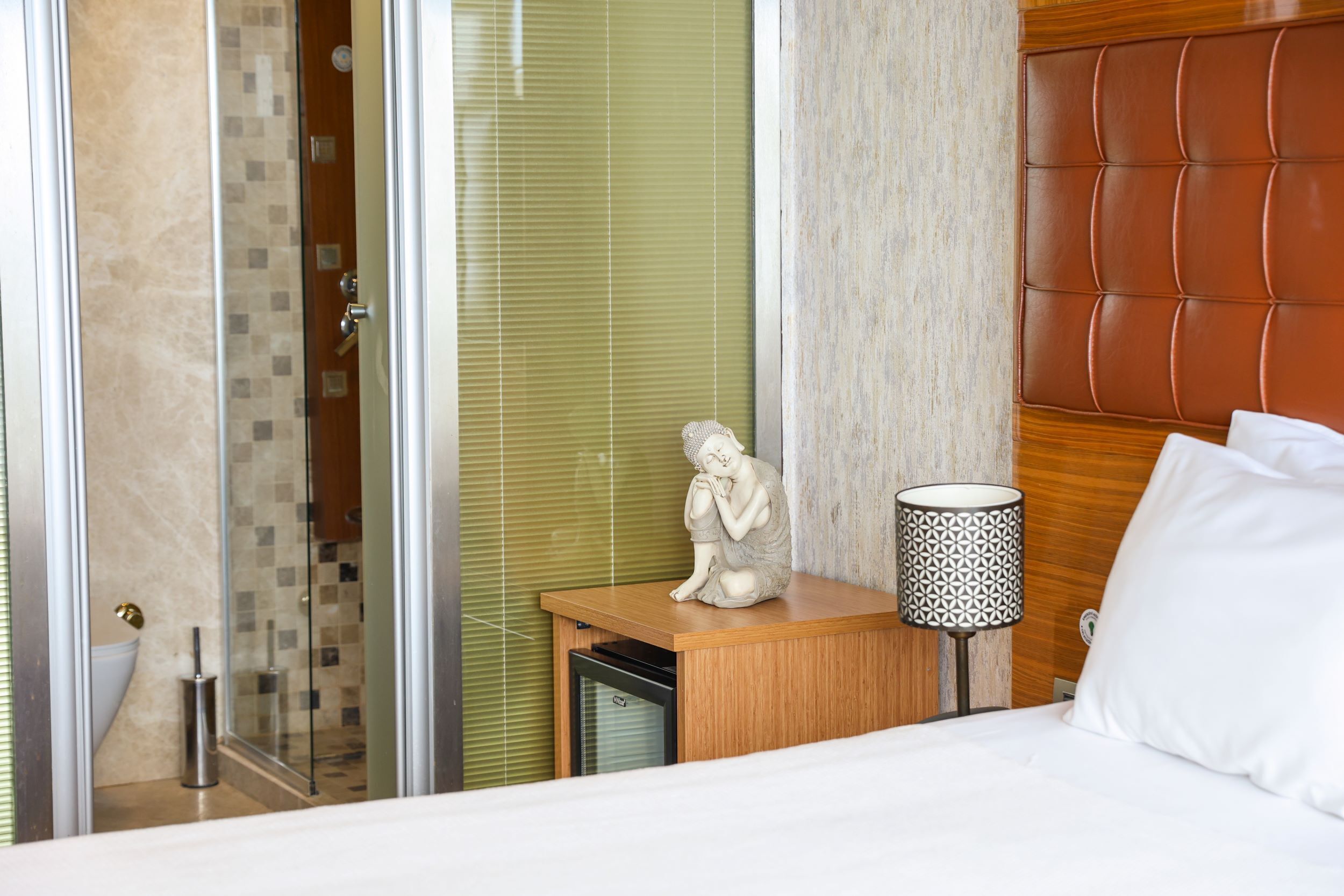 The Hera Platinum Hotel