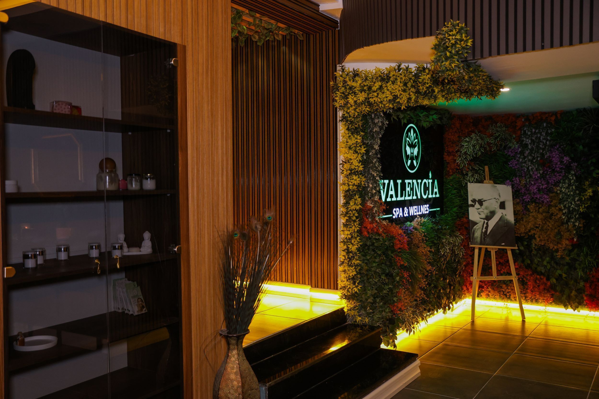 The Hera Platinum Hotel