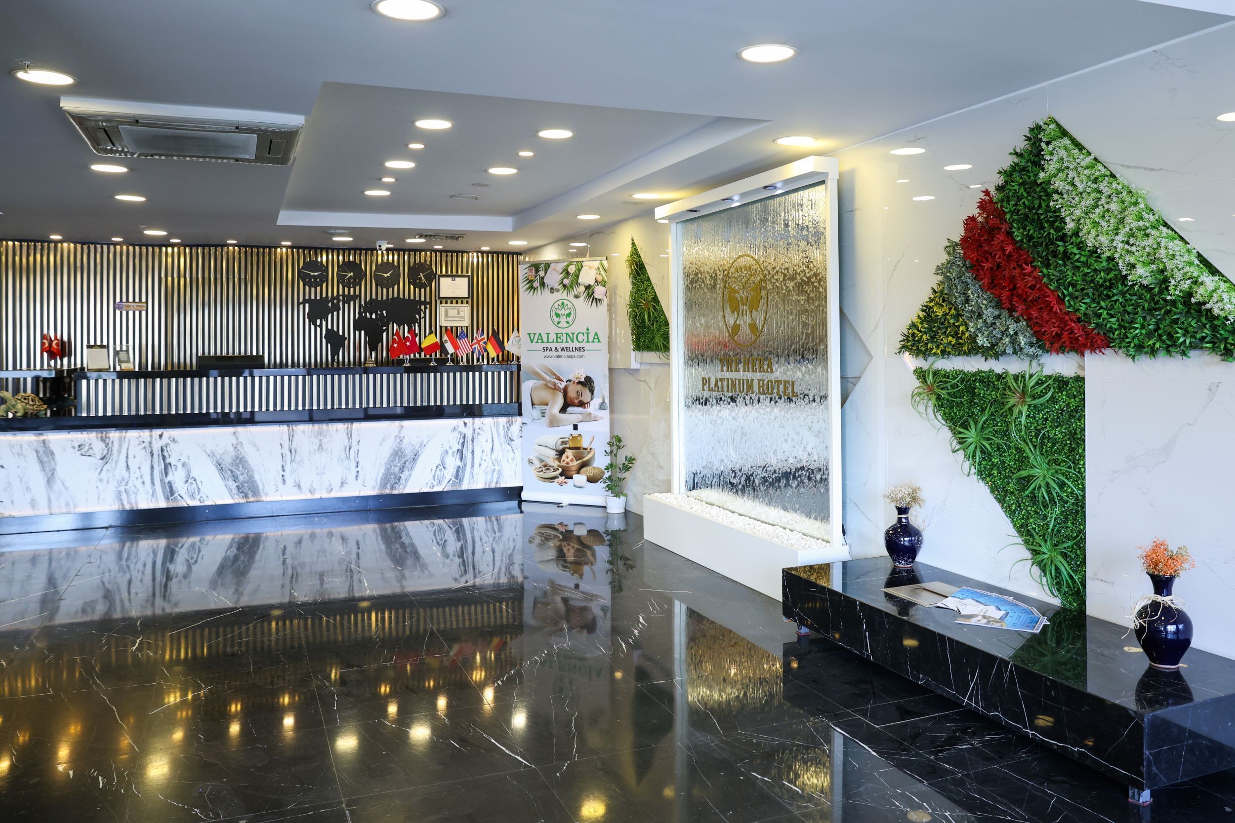 The Hera Platinum Hotel