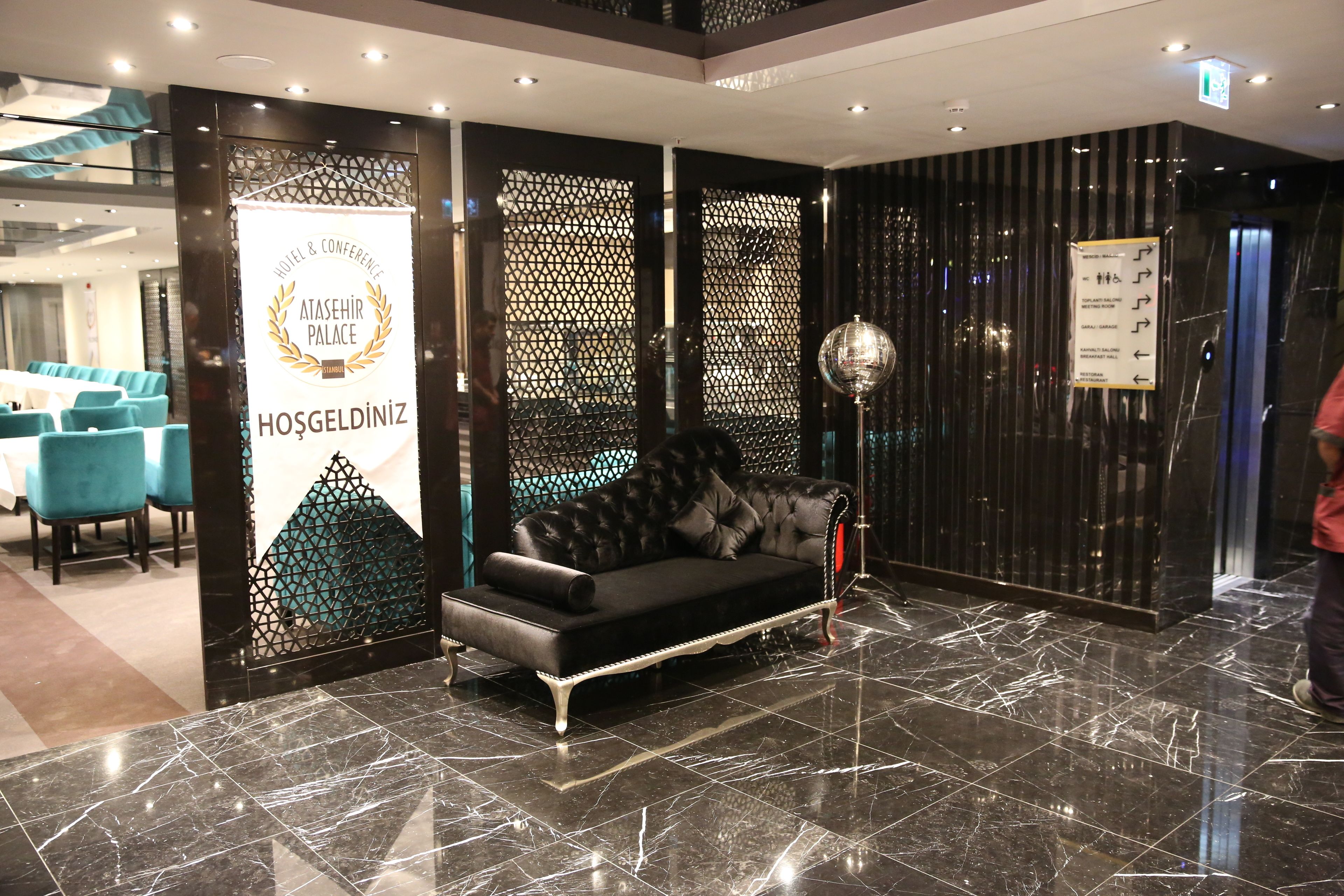 The Hera Platinum Hotel