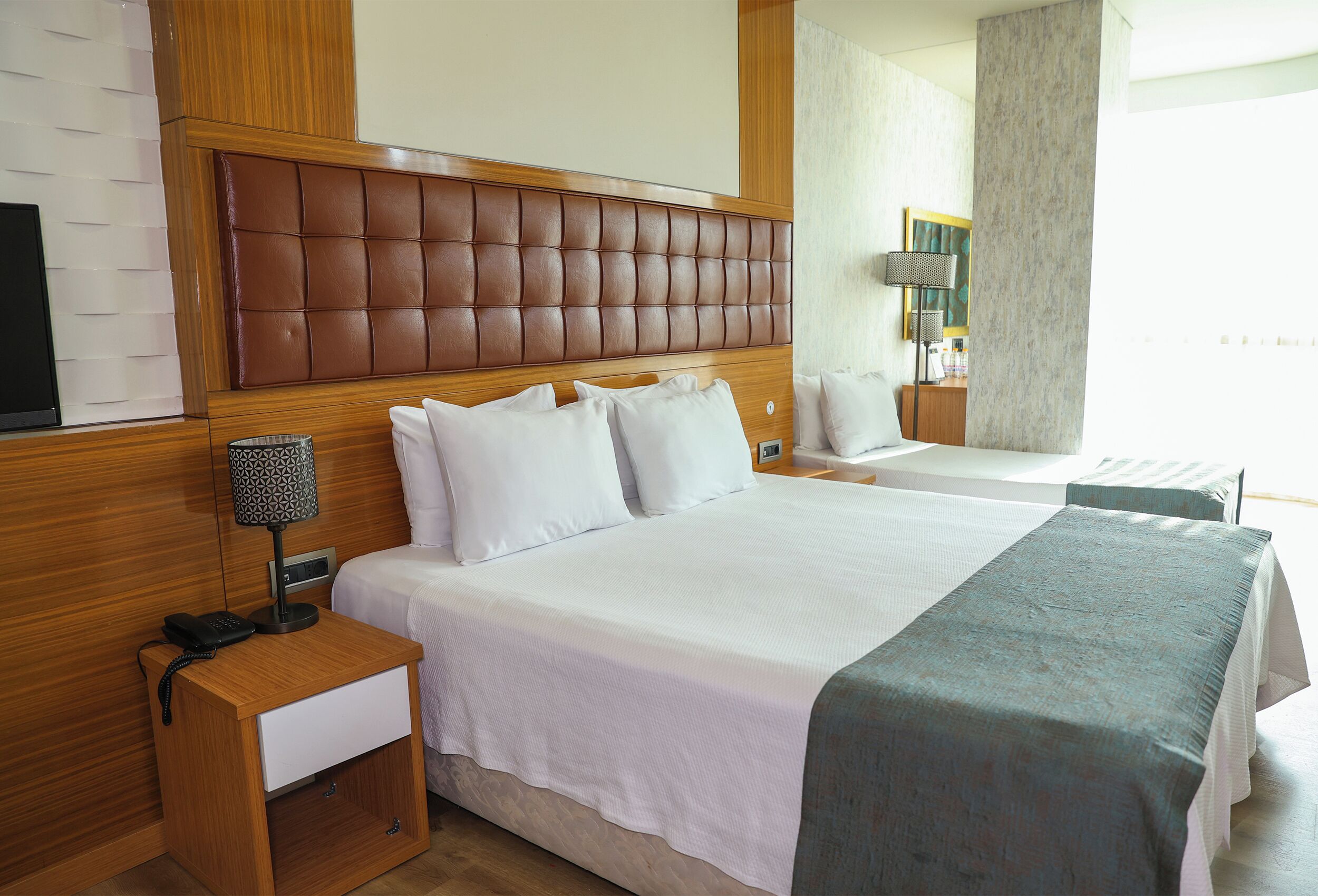 The Hera Platinum Hotel
