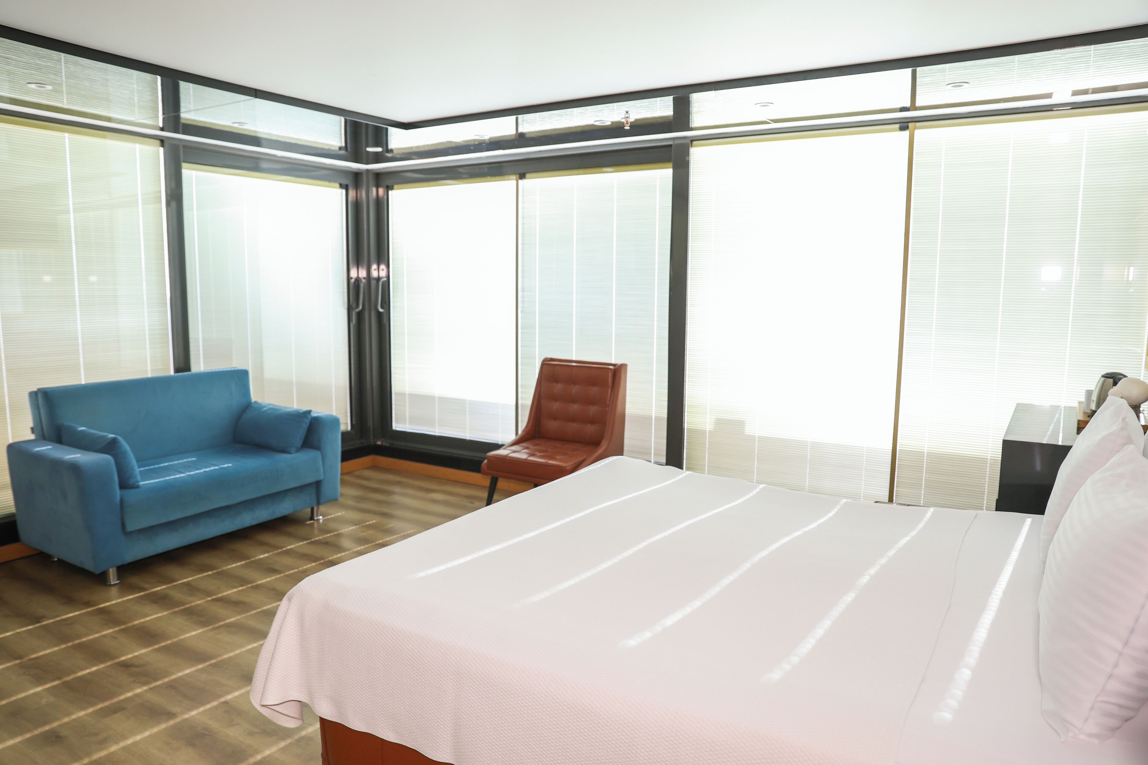 The Hera Platinum Hotel
