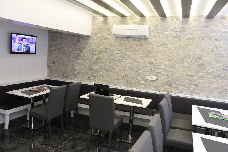 Platine Hotels & Suites