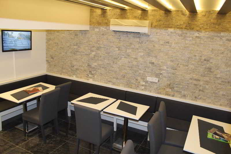 Platine Hotels & Suites