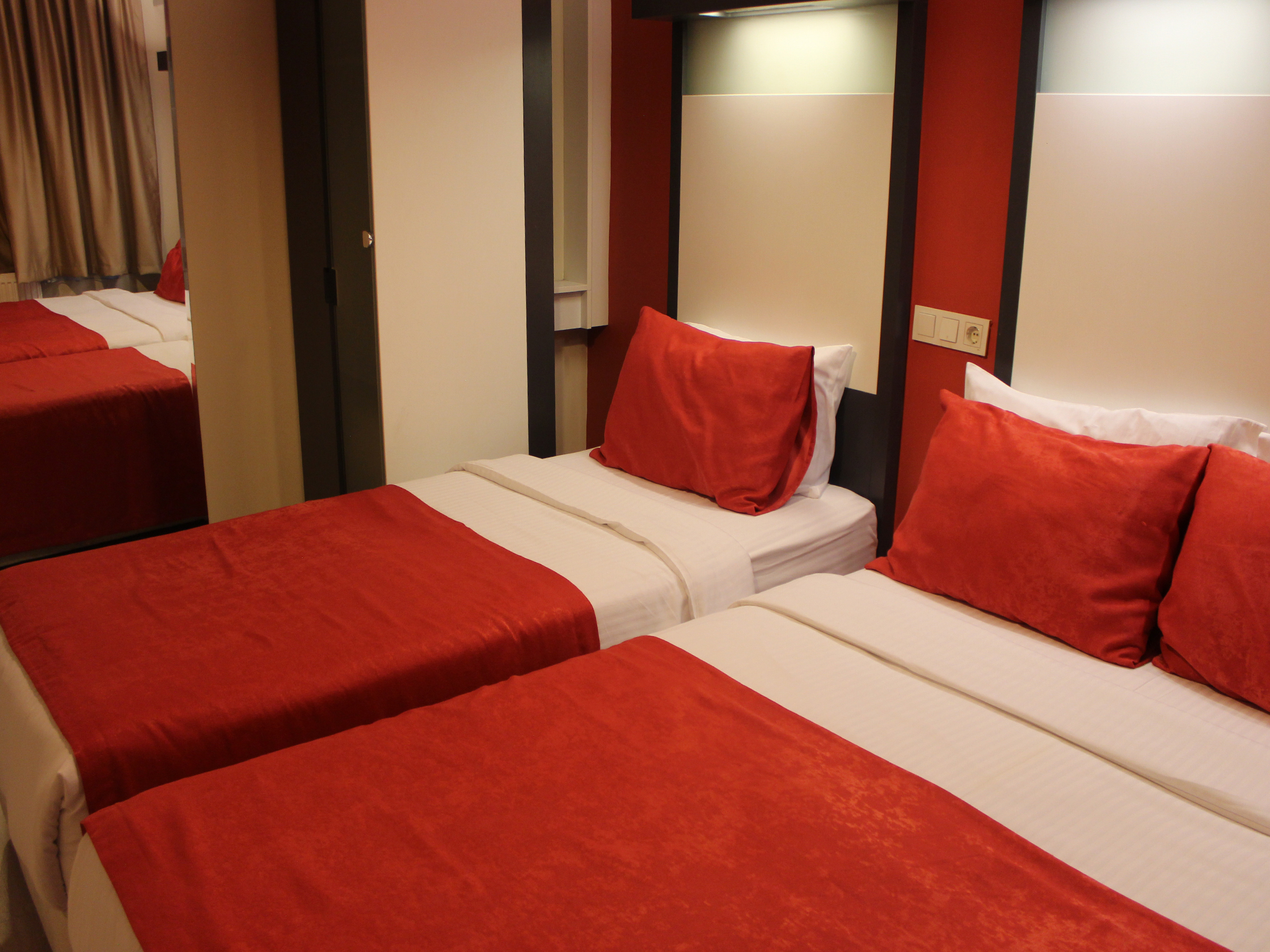 Platine Hotels & Suites