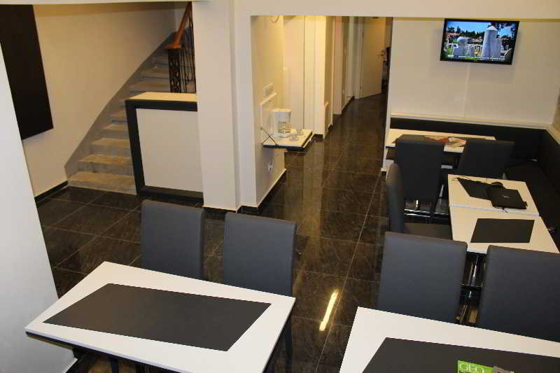 Platine Hotels & Suites