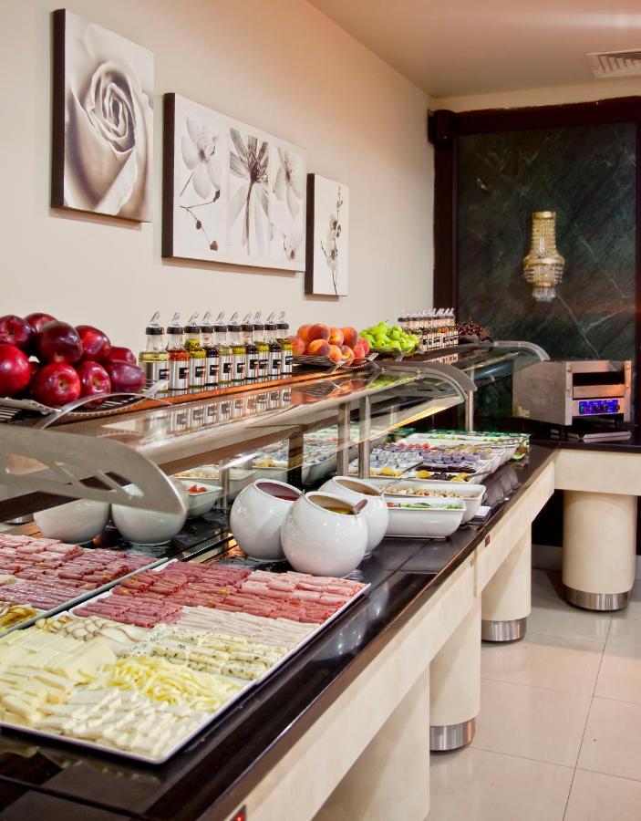 Ramada by Wyndham Istanbul Pera