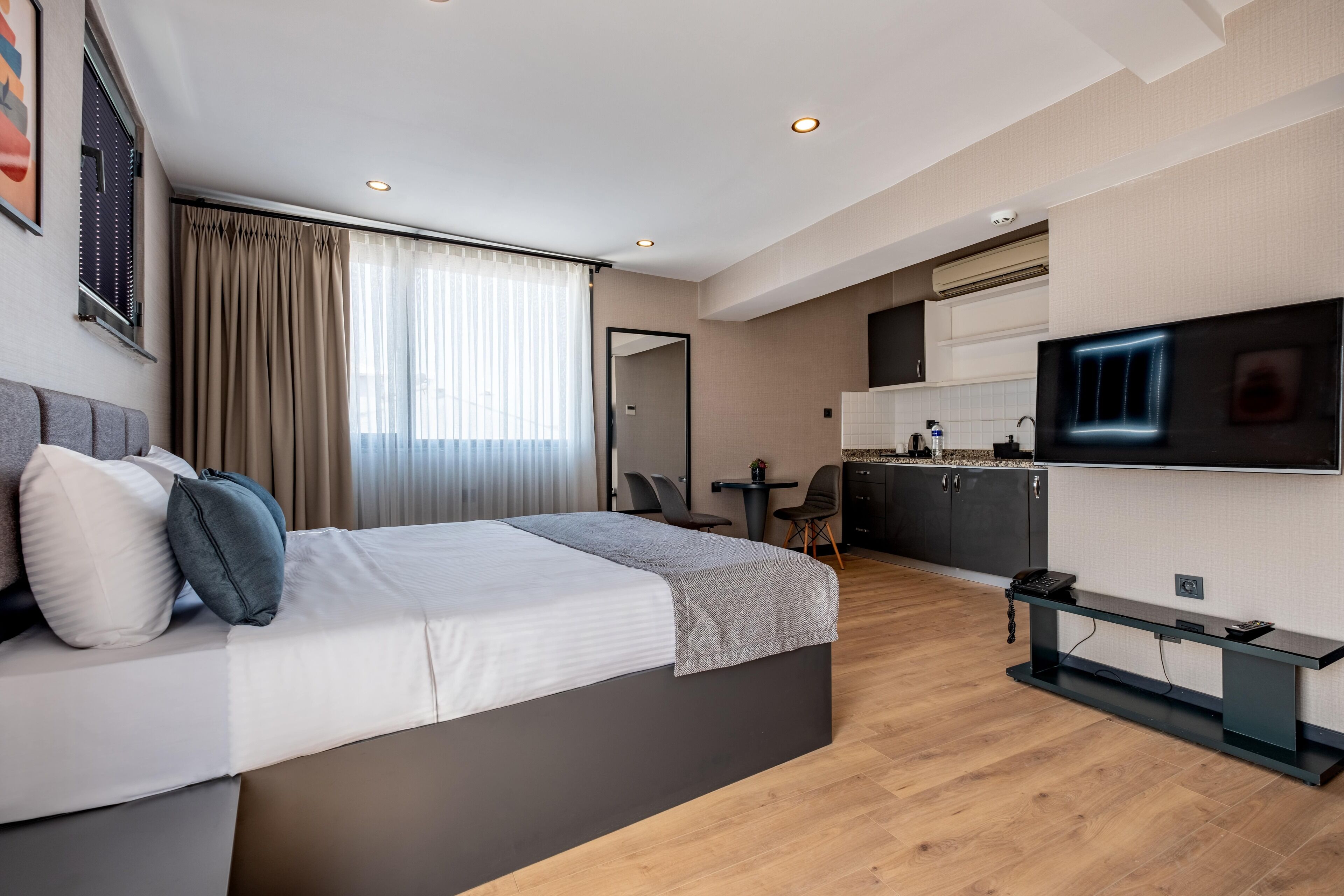 The Row Taksim Suites