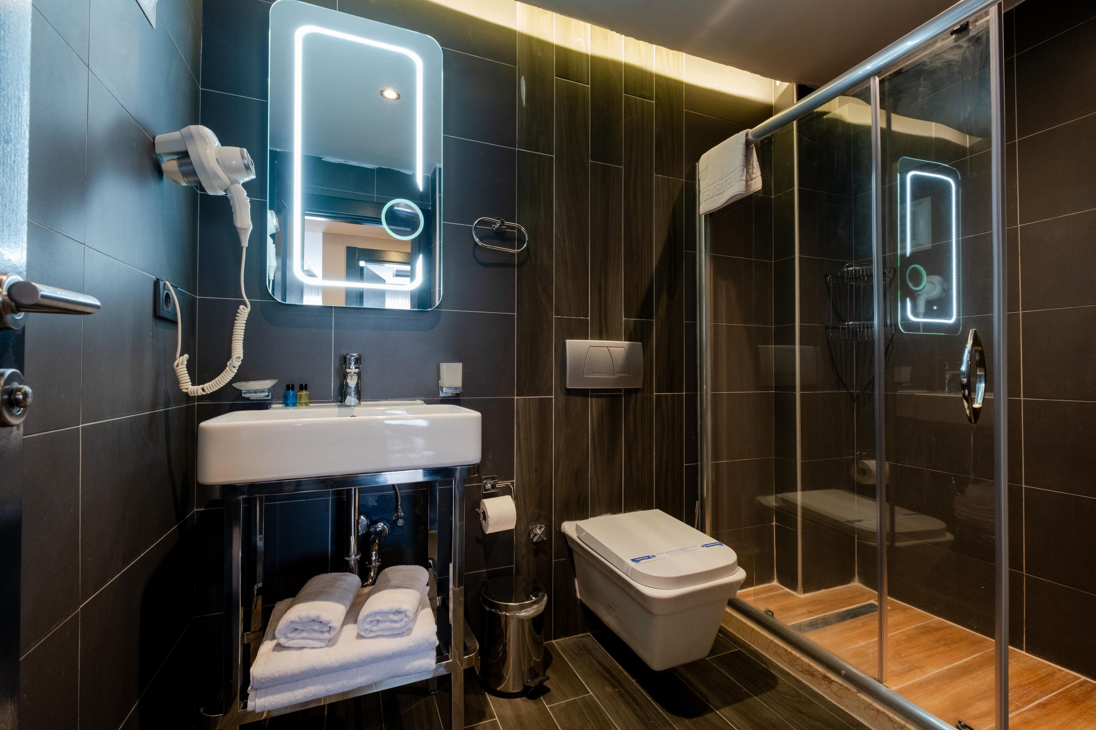 The Row Taksim Suites