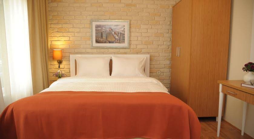 Three Apples Elmadag Residence