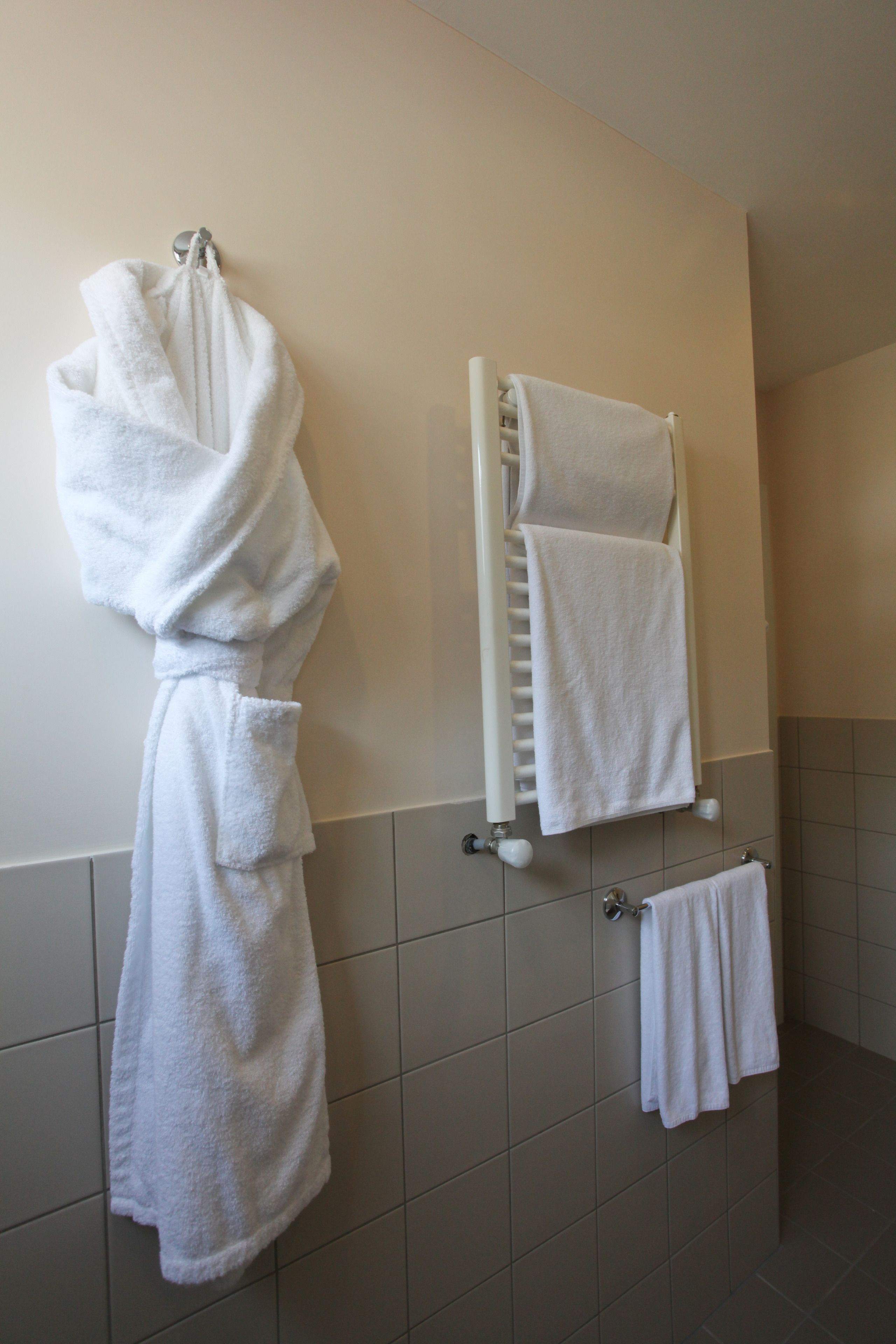 Three Apples Suites and Hotel