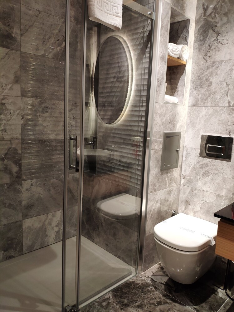 Triada Hotel Karakoy