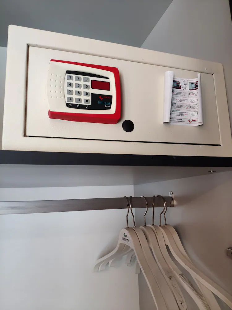 Triada Hotel Karakoy
