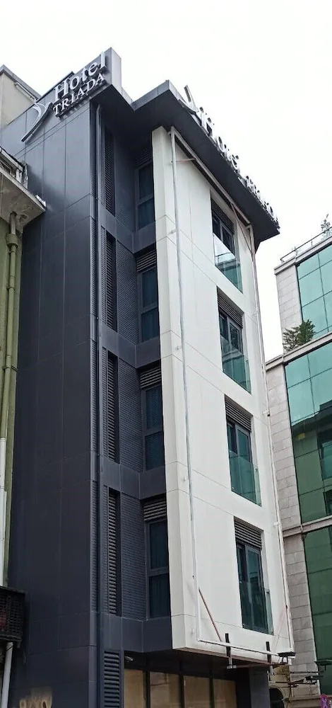 Triada Hotel Karakoy
