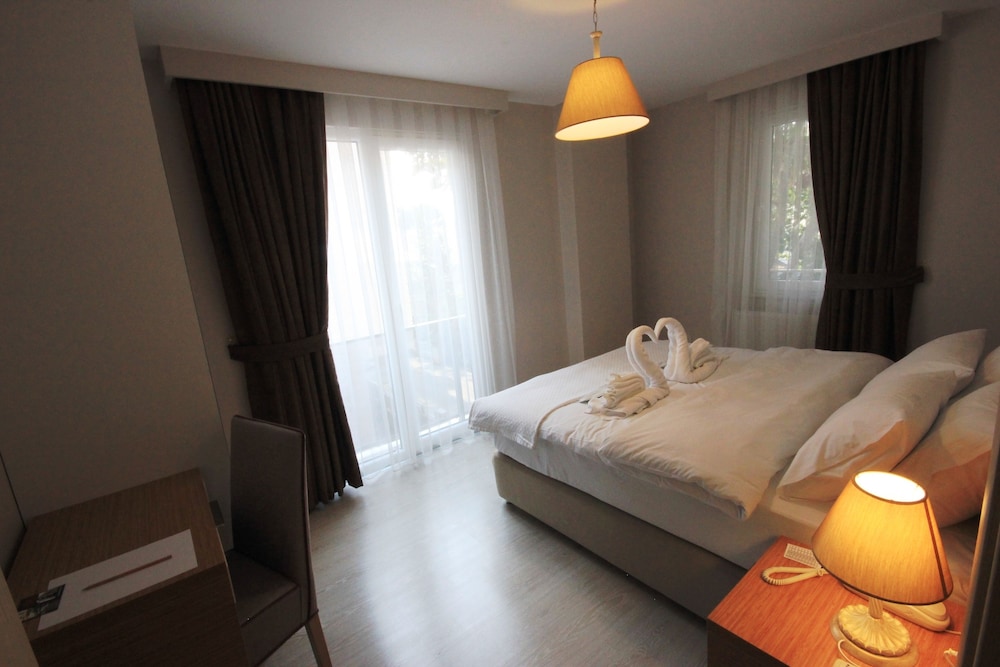 Tuzla Hill Suites