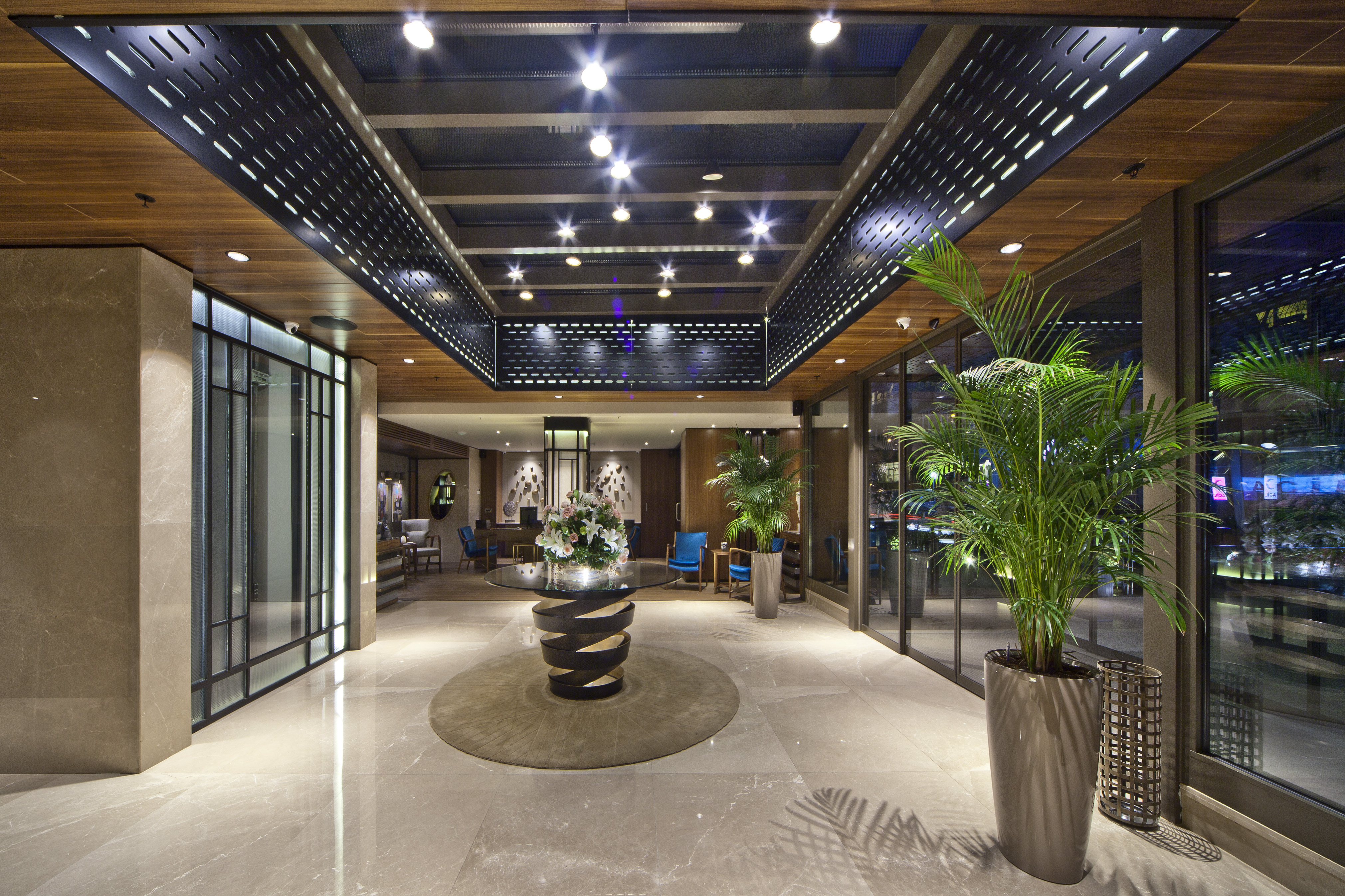 Tzl Suites