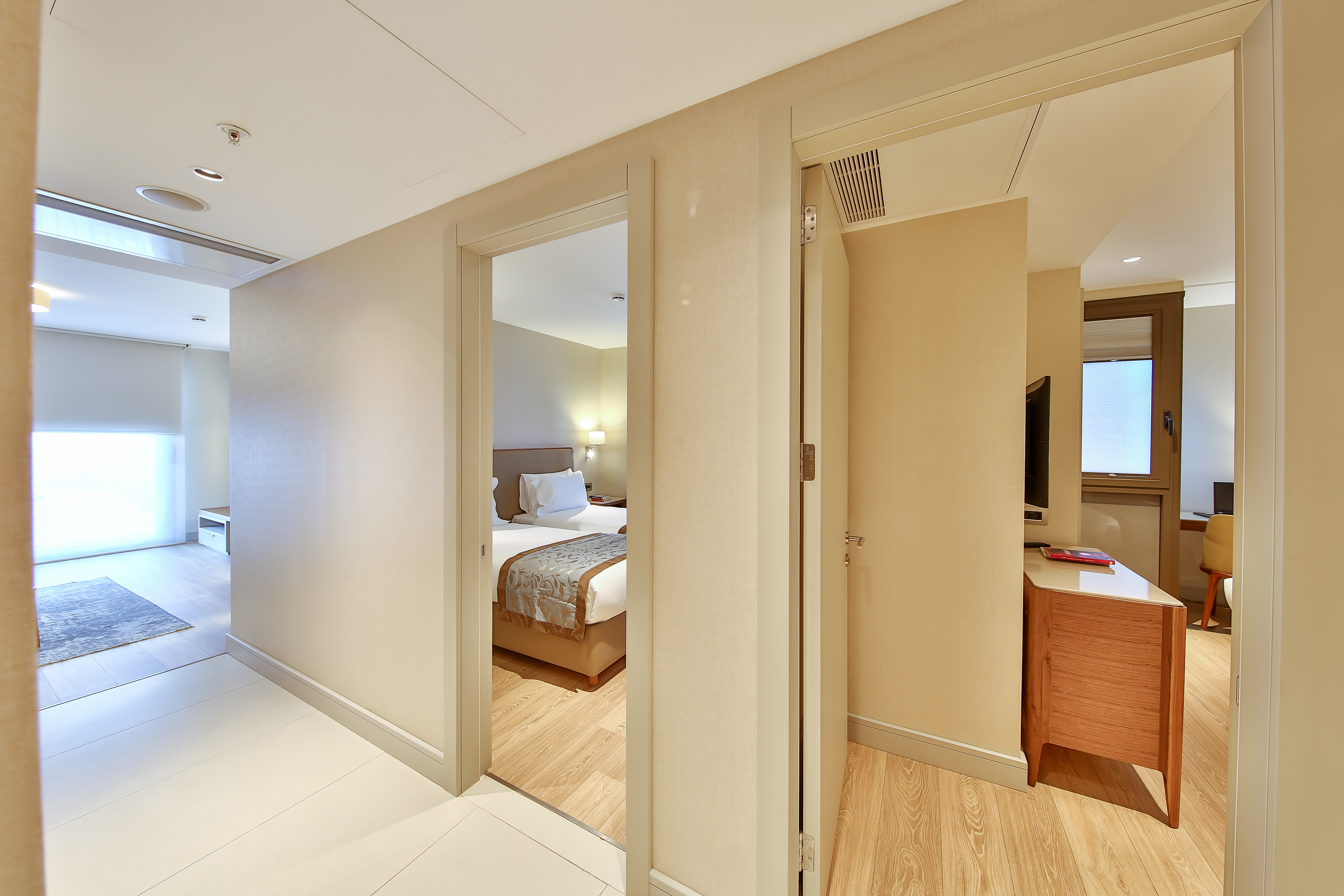 Tzl Suites