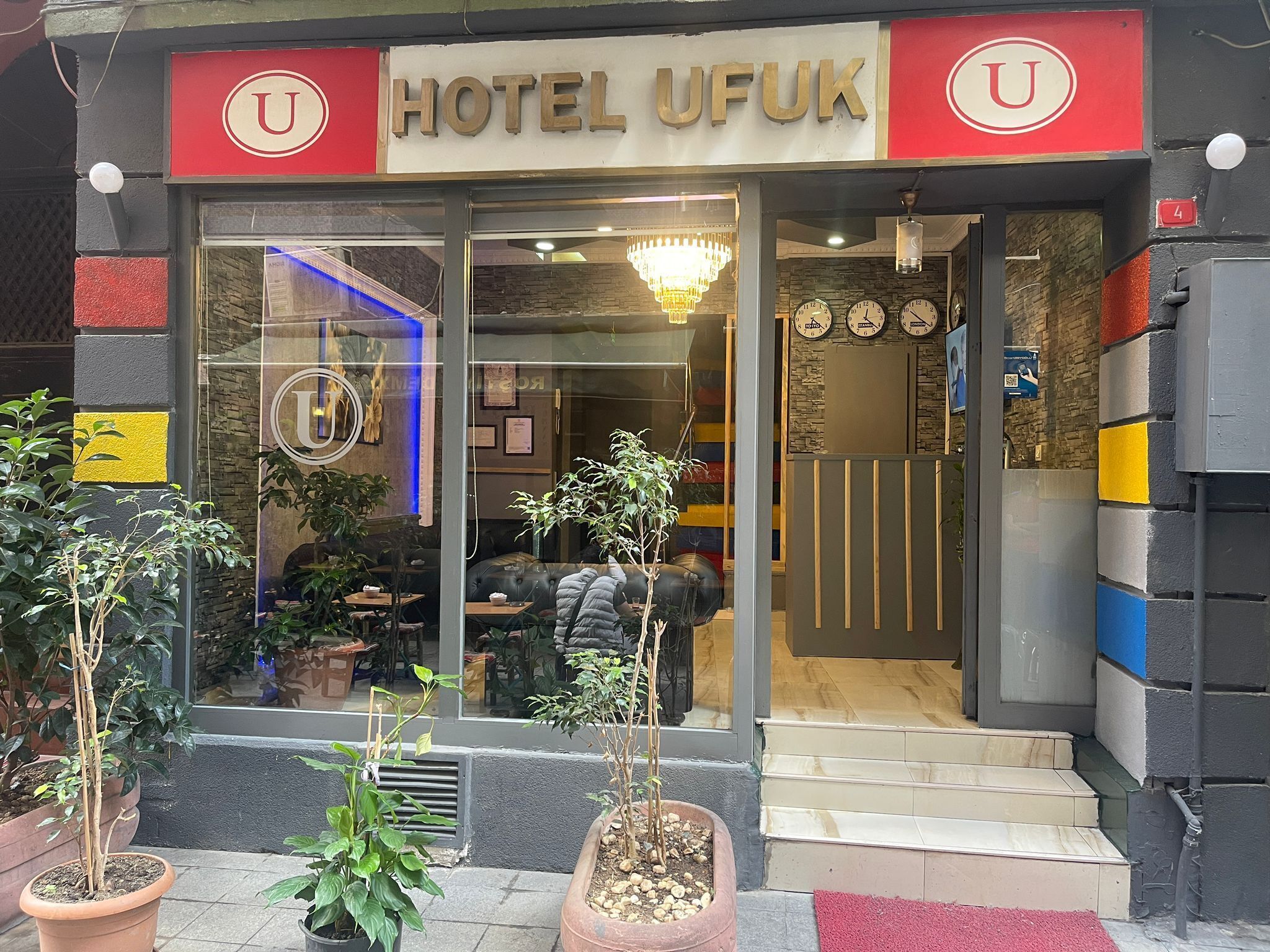Ufuk Otel