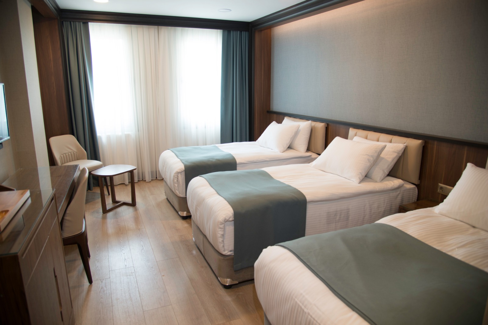 Valens Otel