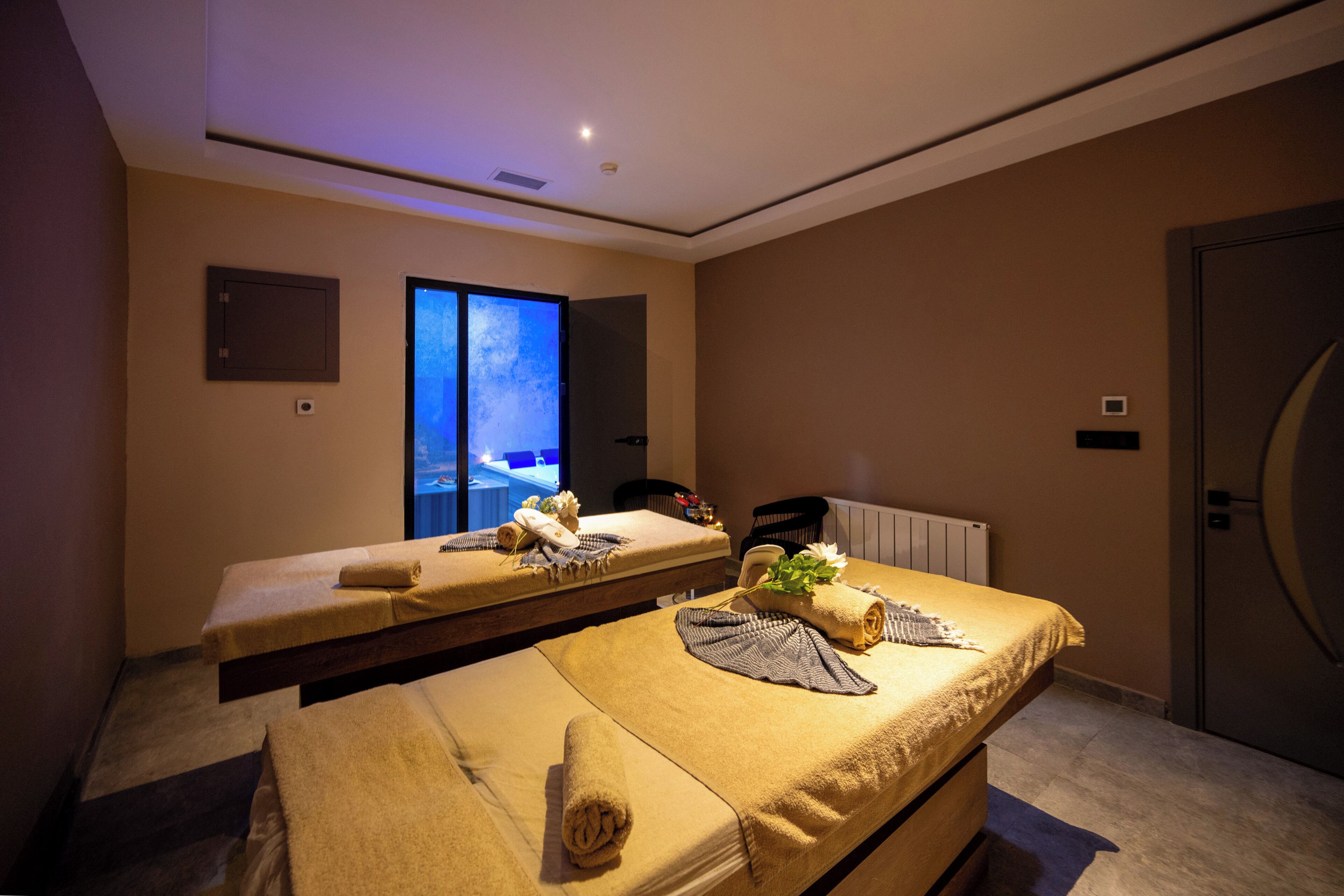 Vess Hotel & SPA