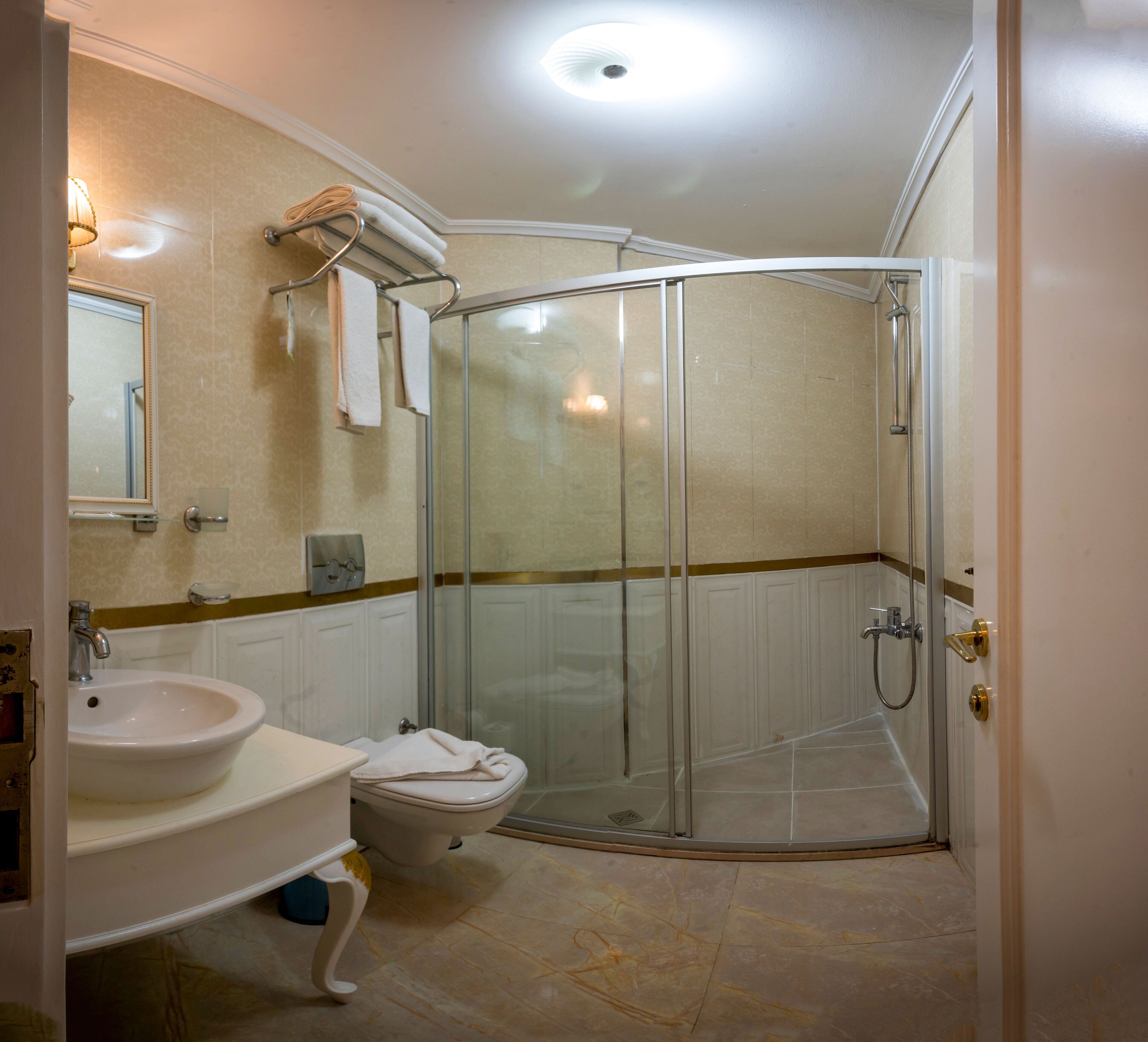 Villa Paradiso Hotel