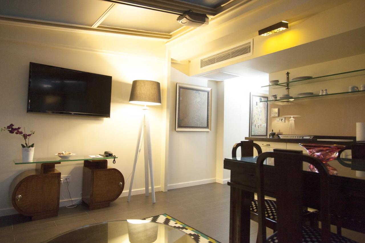 Villa Pera Suite Hotel