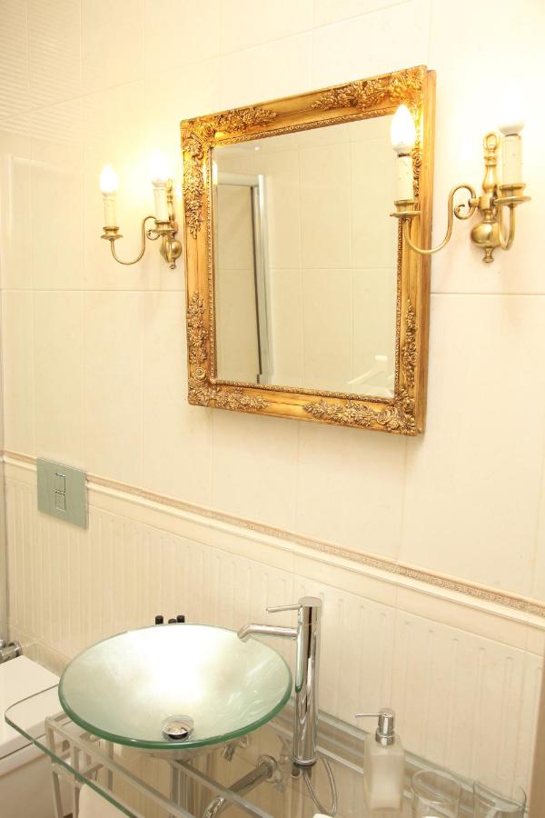 Villa Pera Suite Hotel