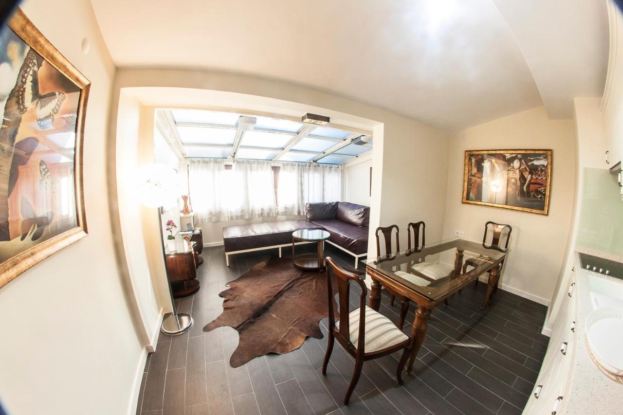 Villa Pera Suite Hotel