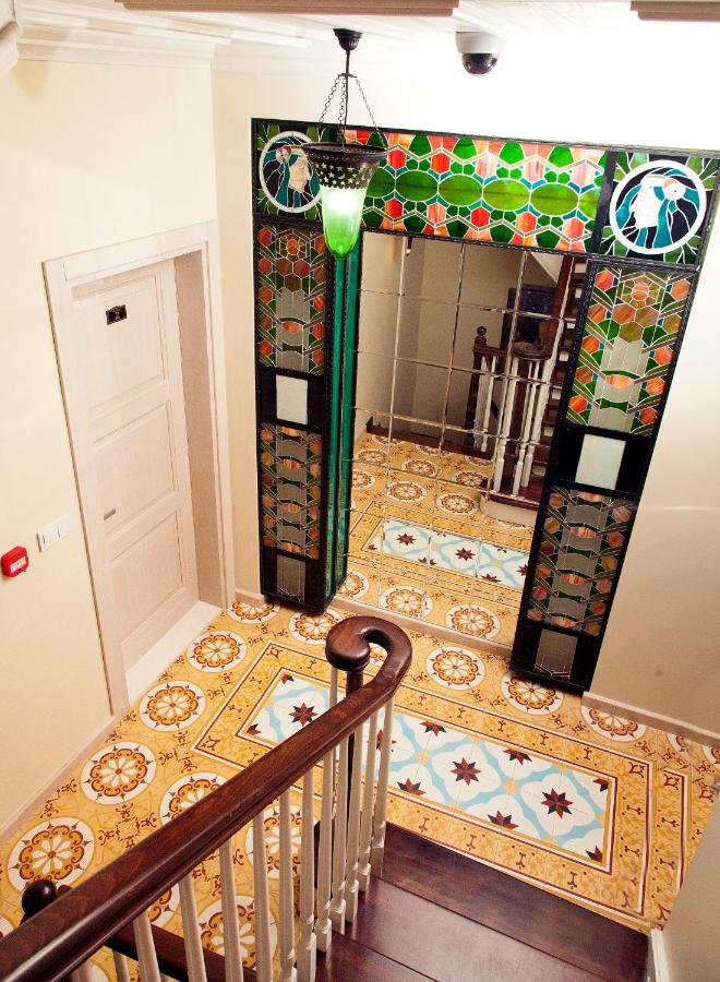 Villa Pera Suite Hotel