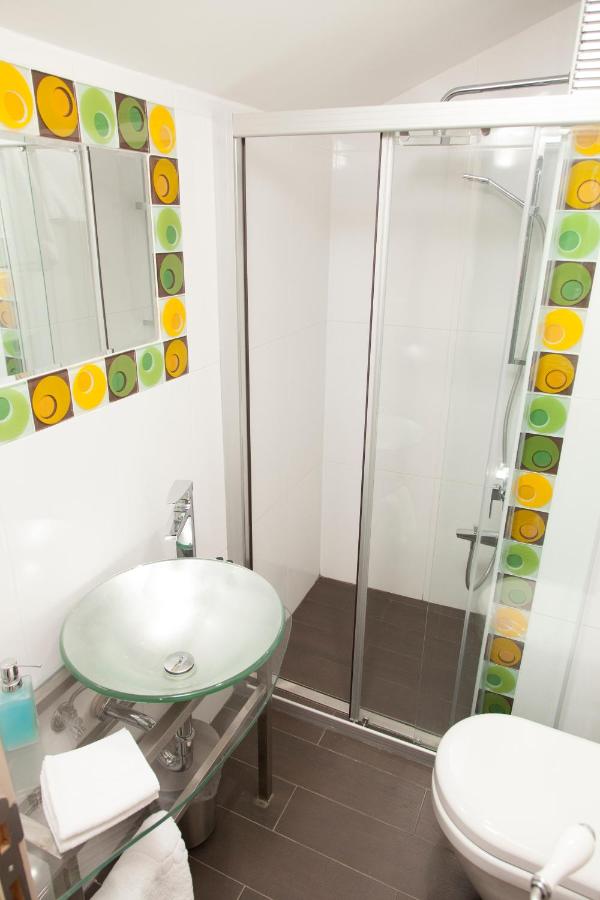 Villa Pera Suite Hotel