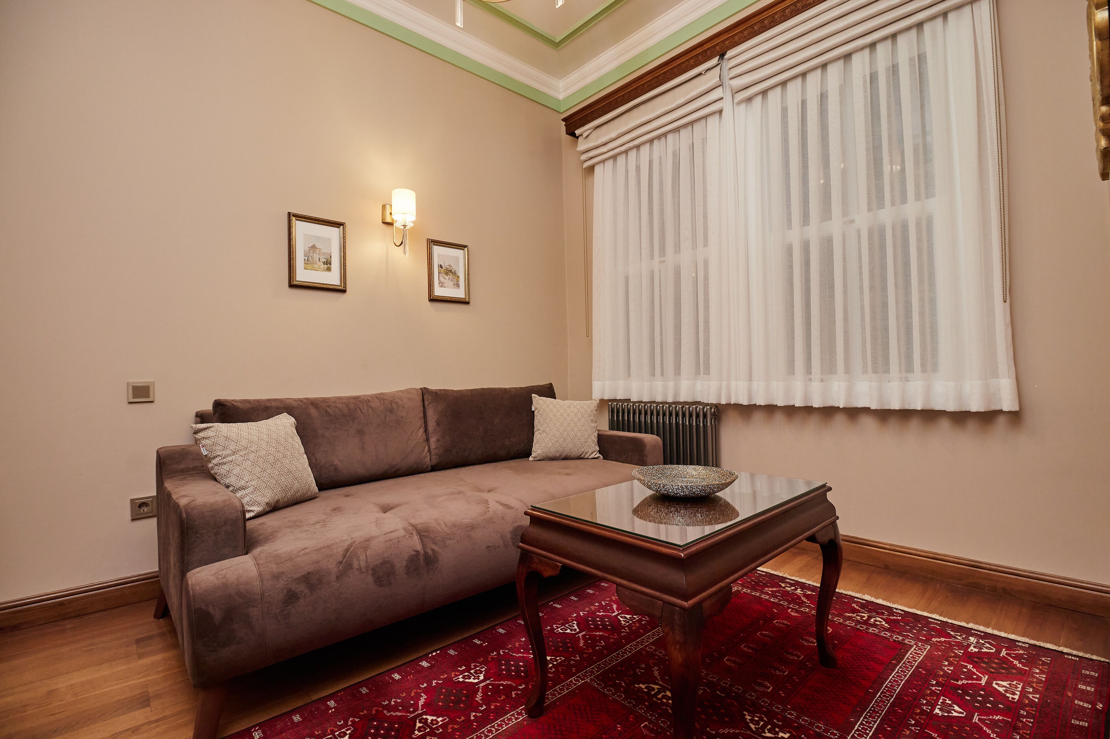 White Palace Old City Boutique Hotel
