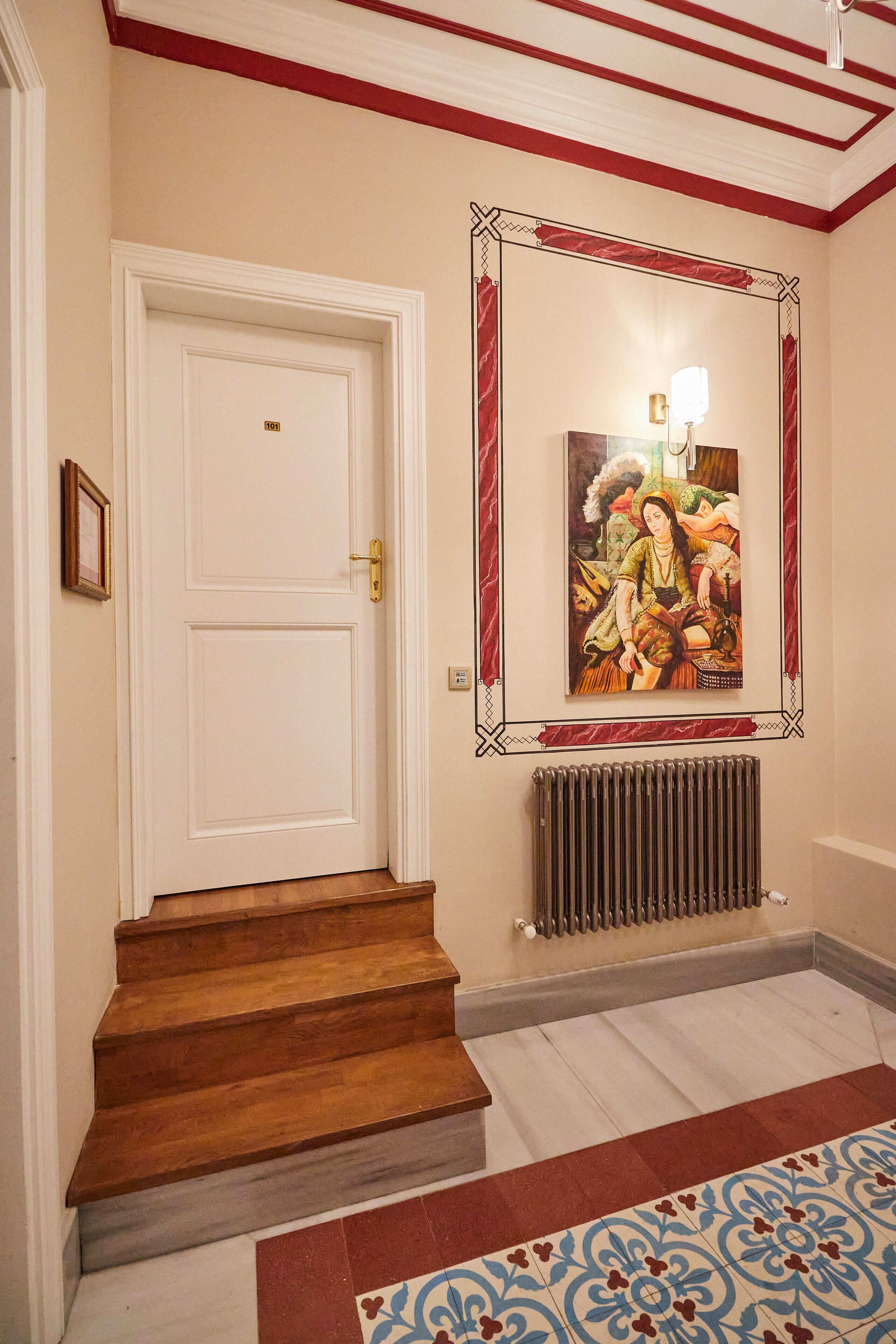 White Palace Old City Boutique Hotel