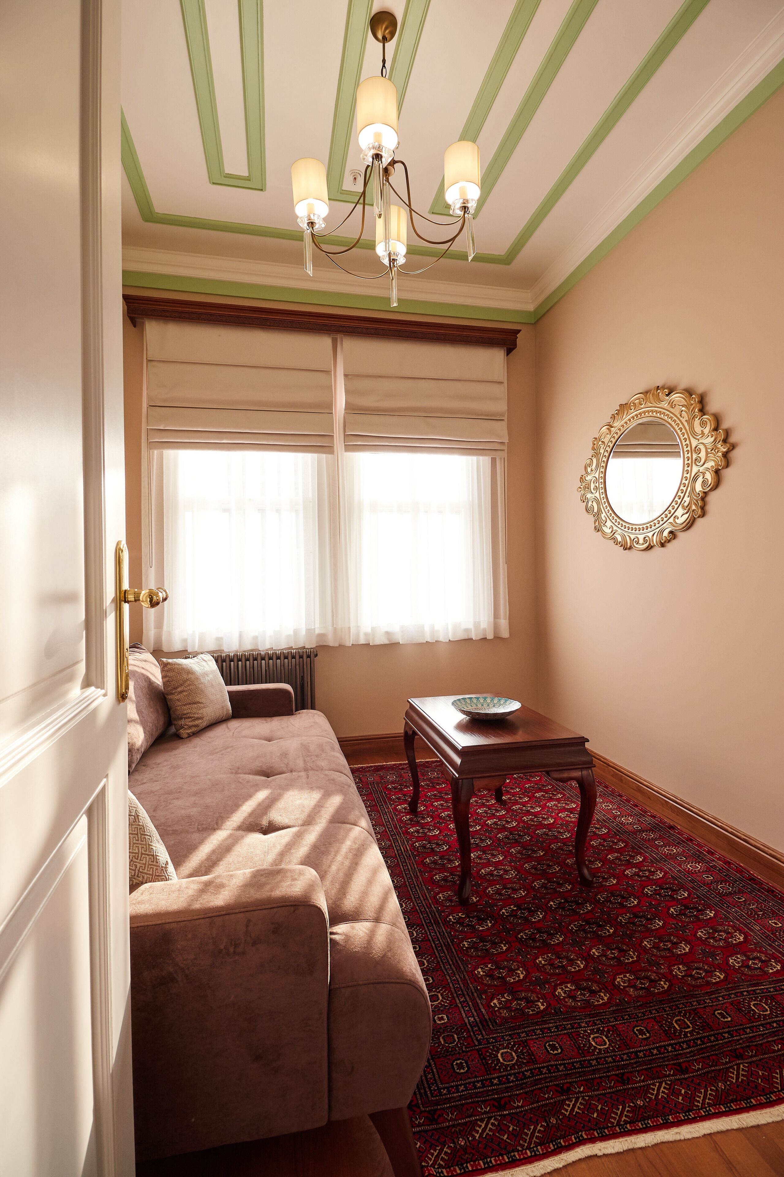 White Palace Old City Boutique Hotel