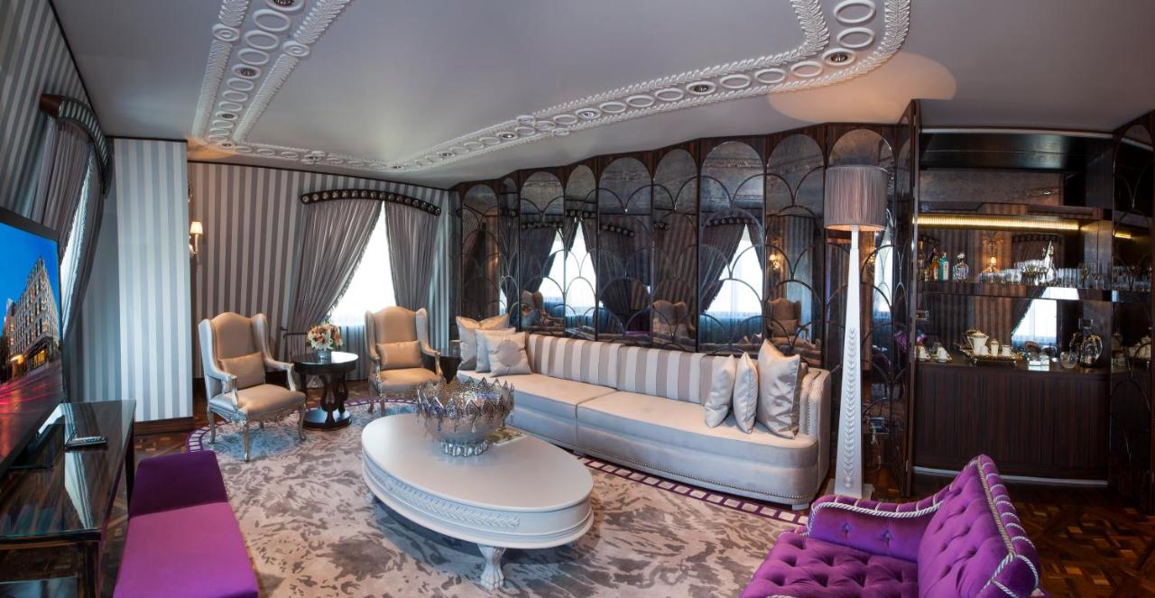 Wyndham Grand Istanbul Kalamis Marina Hotel