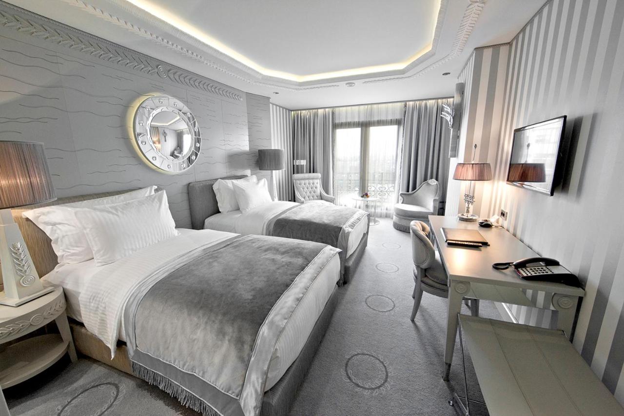 Wyndham Grand Istanbul Kalamis Marina Hotel