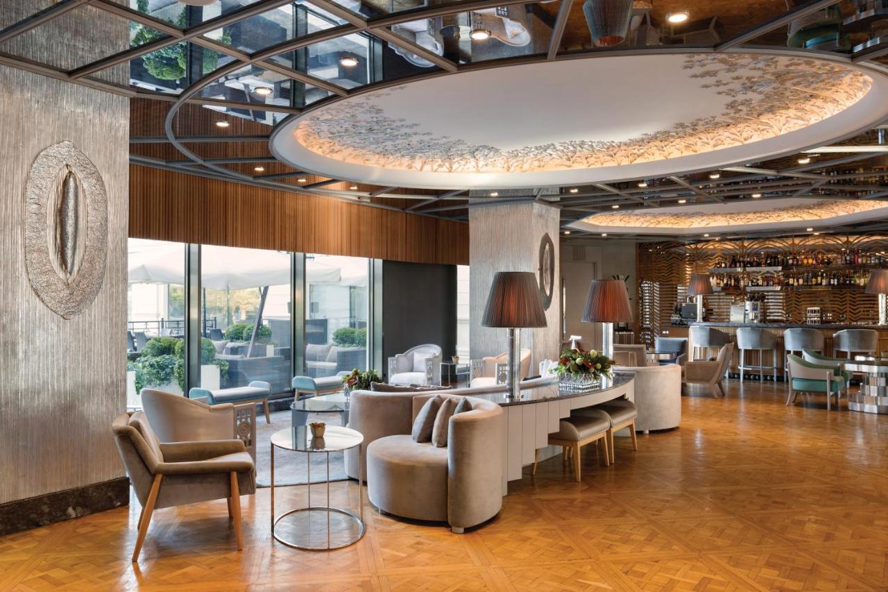 Wyndham Grand Istanbul Kalamis Marina Hotel