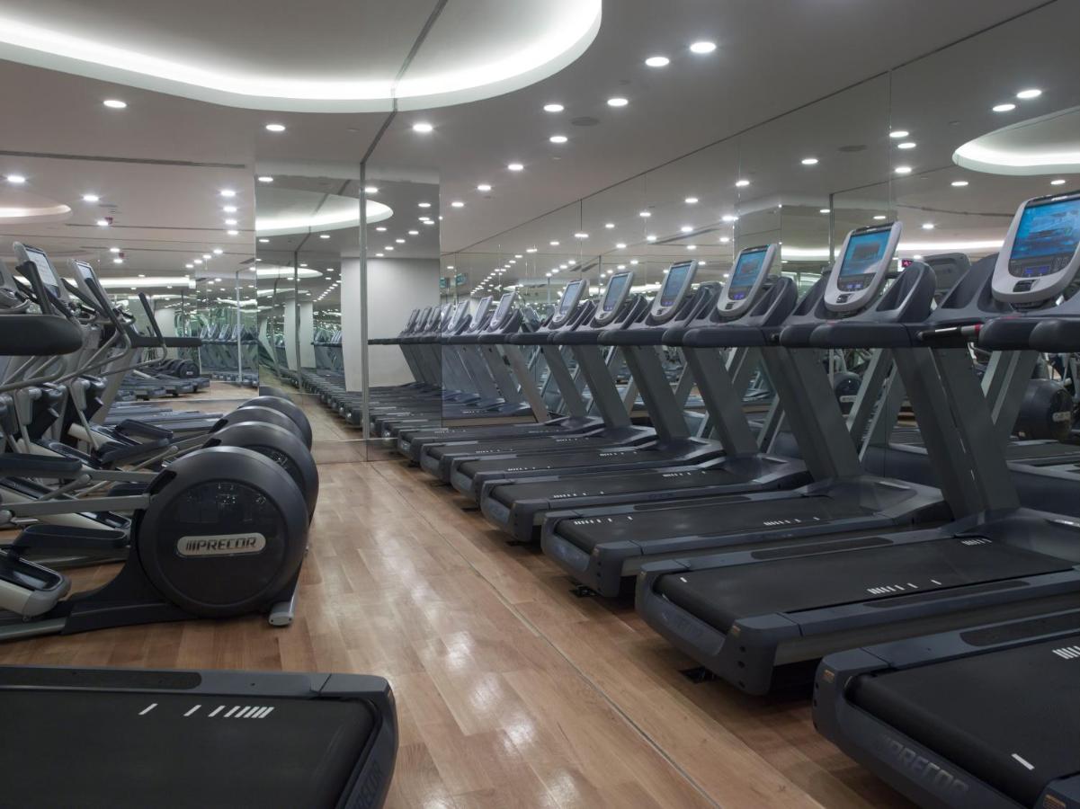 Wyndham Grand Istanbul Kalamis Marina Hotel