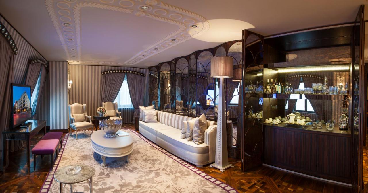 Wyndham Grand Istanbul Kalamis Marina Hotel