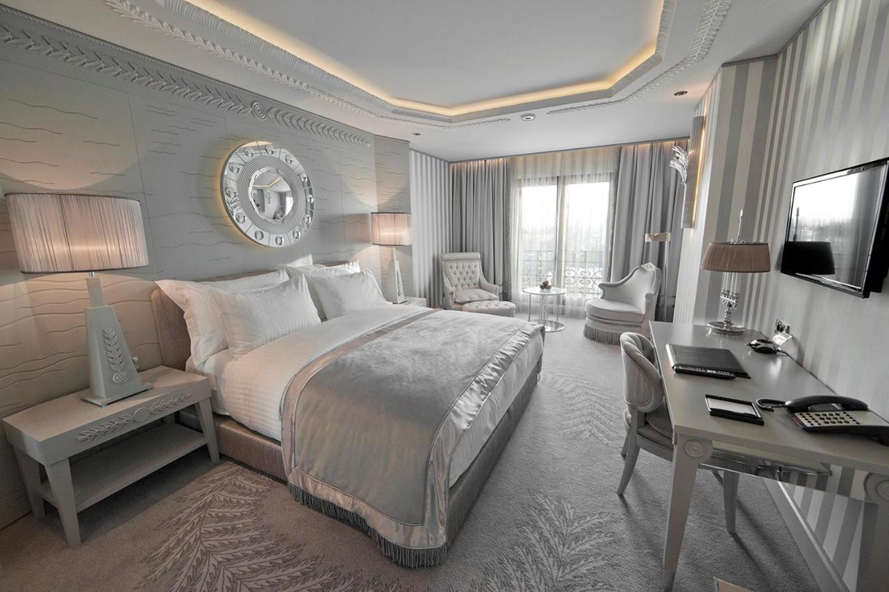 Wyndham Grand Istanbul Kalamis Marina Hotel