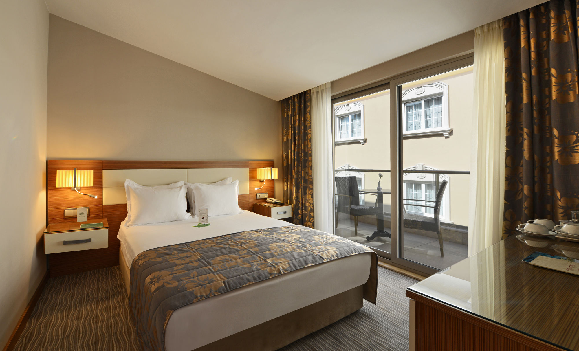 Yasmak Comfort Hotel