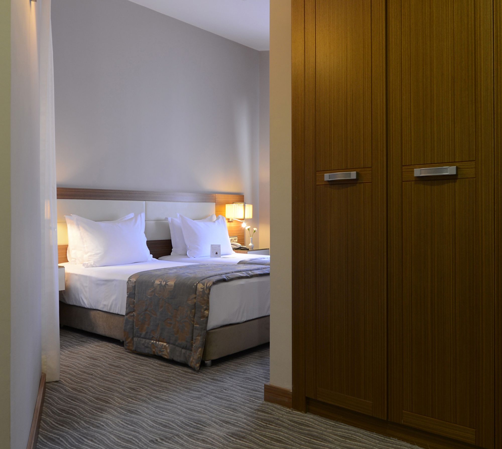 Yasmak Comfort Hotel