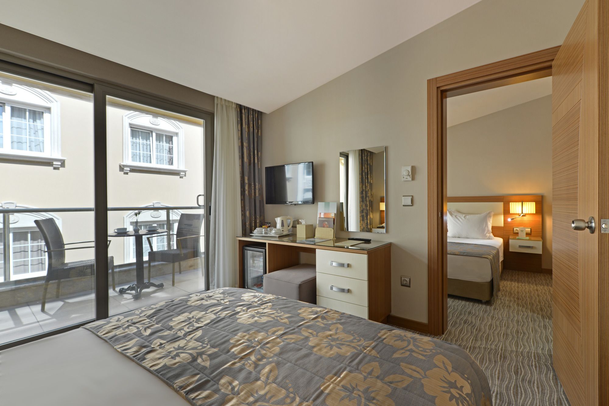 Yasmak Comfort Hotel