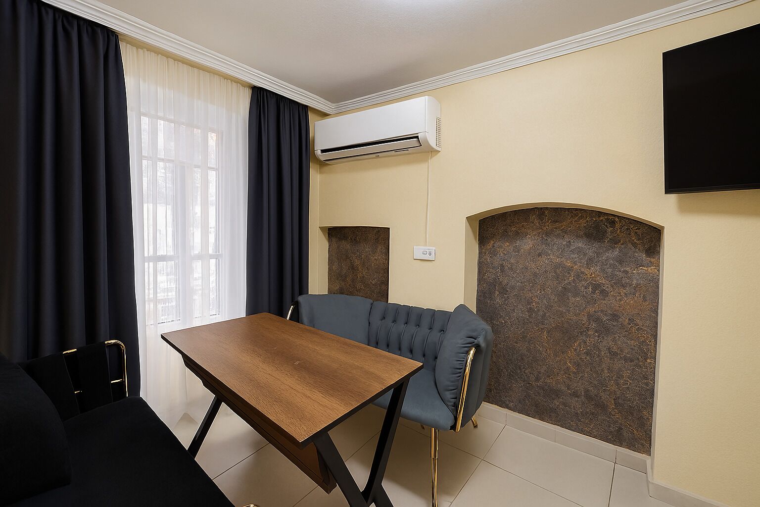 Özer Hotel & Apartments