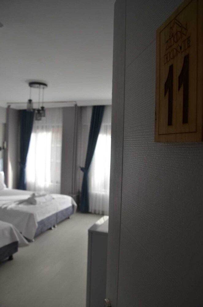 Zion Home Butik Otel
