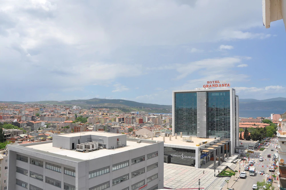 Grand Asya Hotel