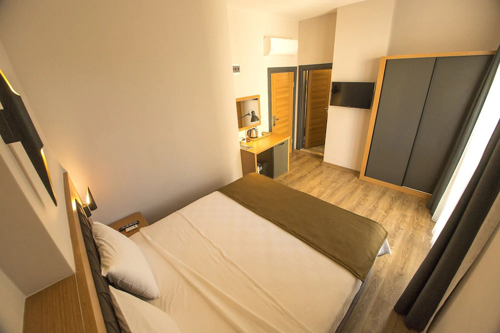 Big Point Plus Hotel
