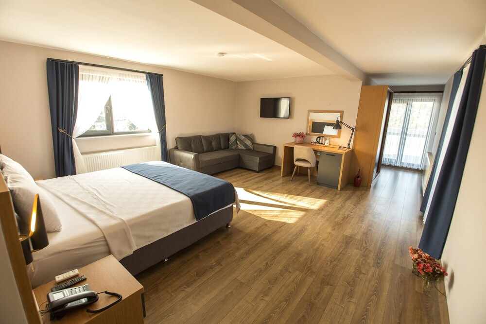 Big Point Plus Hotel
