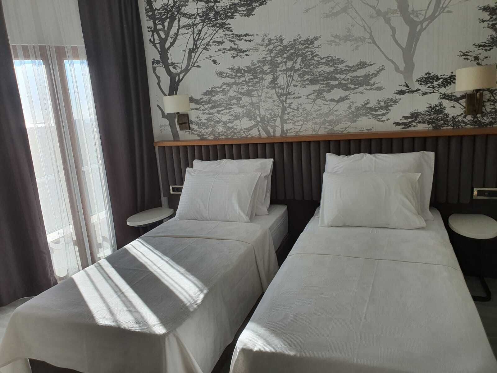 Double Royal Hotel
