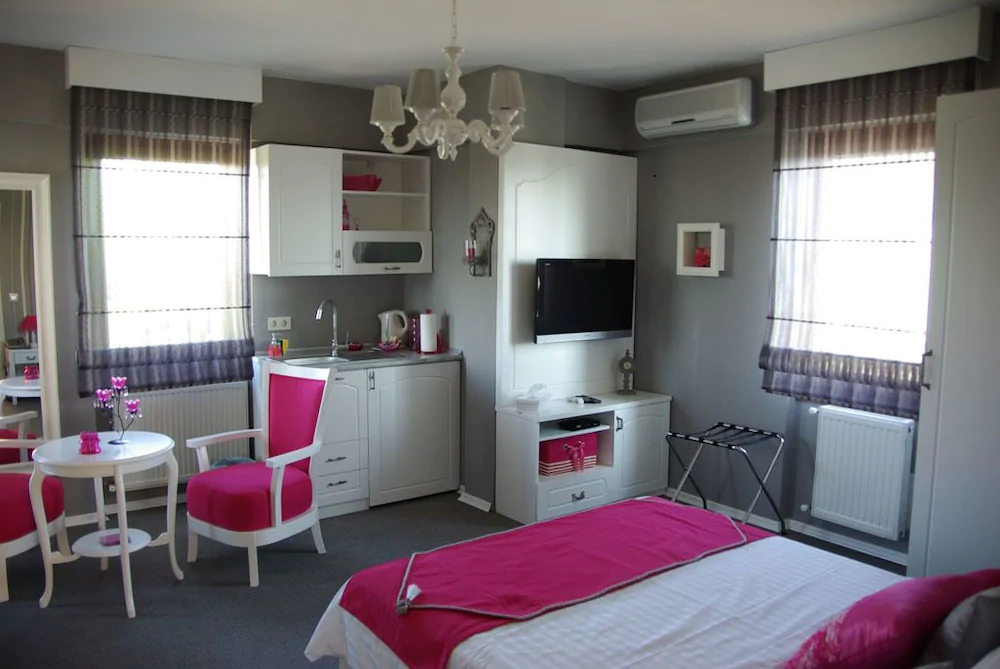 Parla Viens Suites