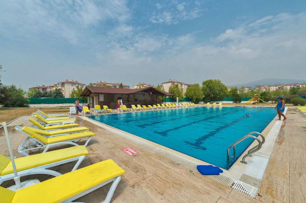 Grand Körfez Hotel